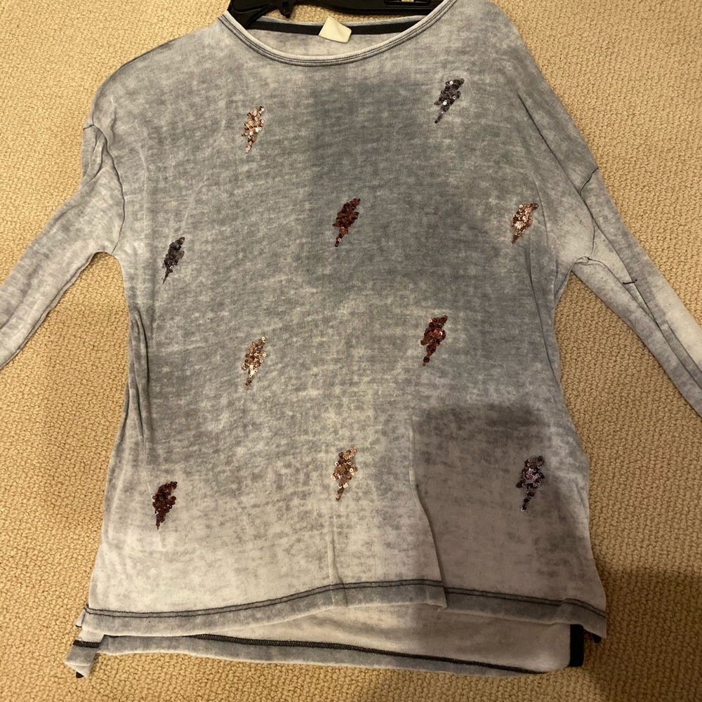 lighting bolt long sleeve